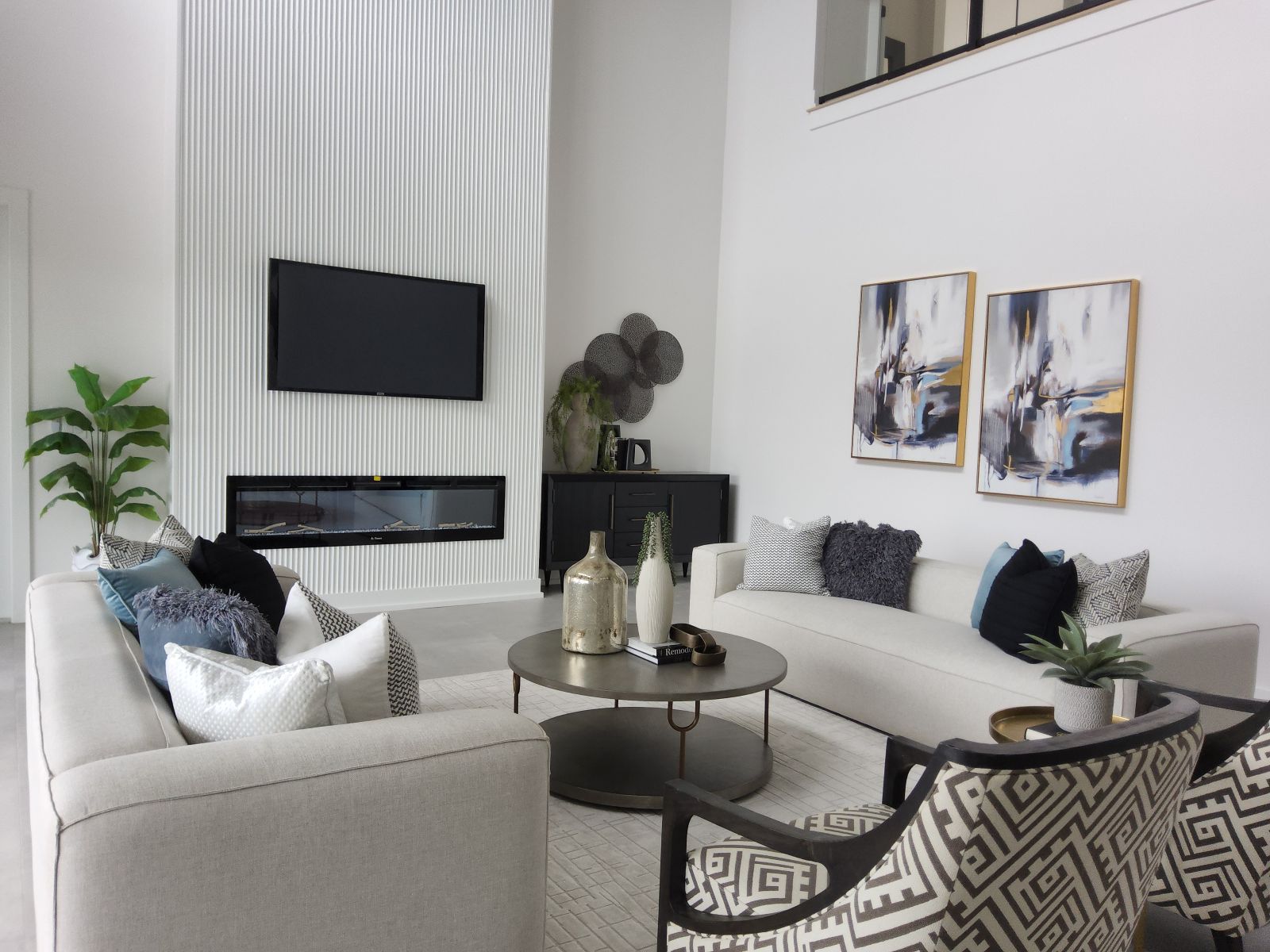 Venetian Isles Interior View 4